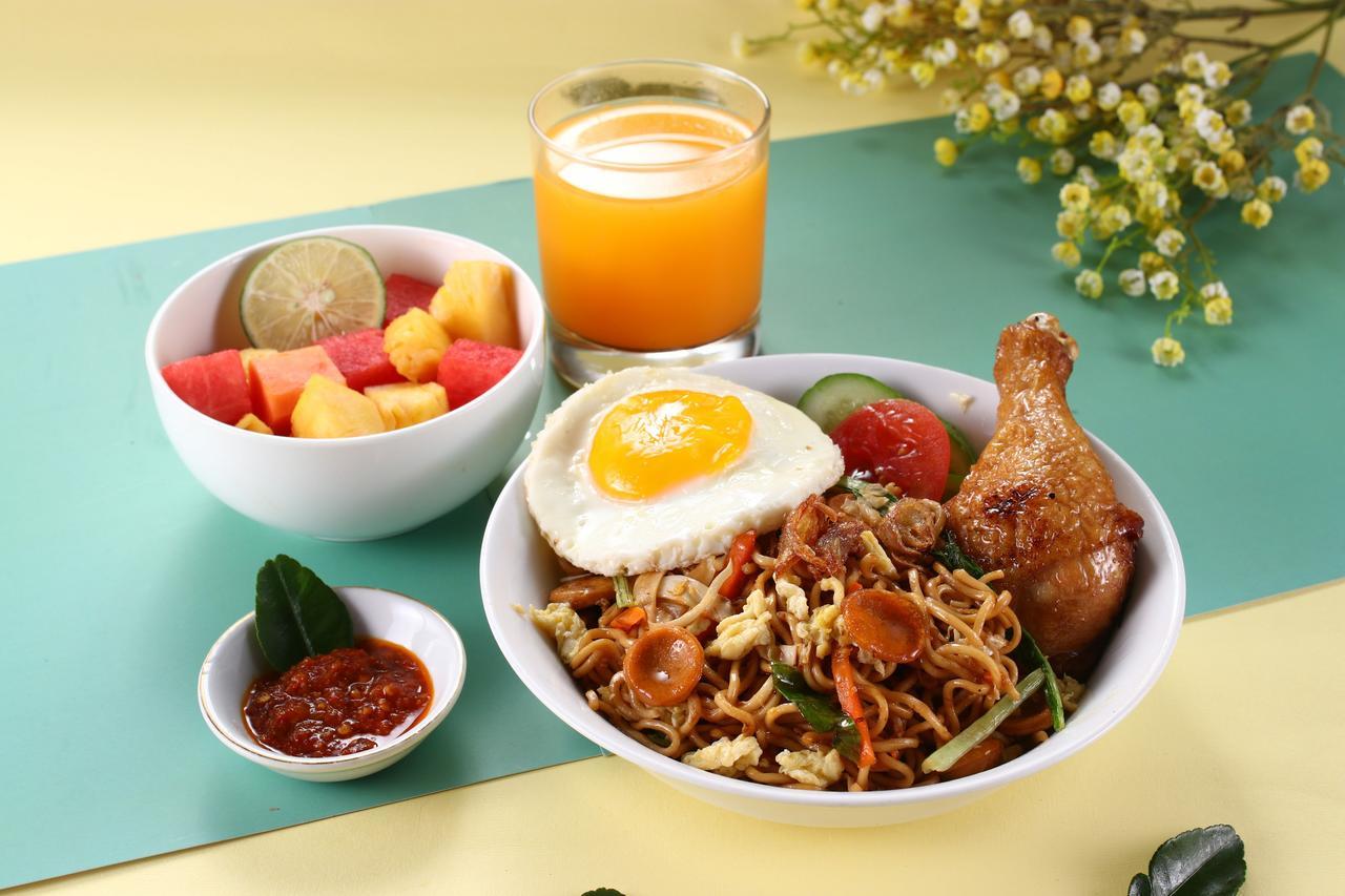Pop! Hotel Kemang Jakarta Ngoại thất bức ảnh