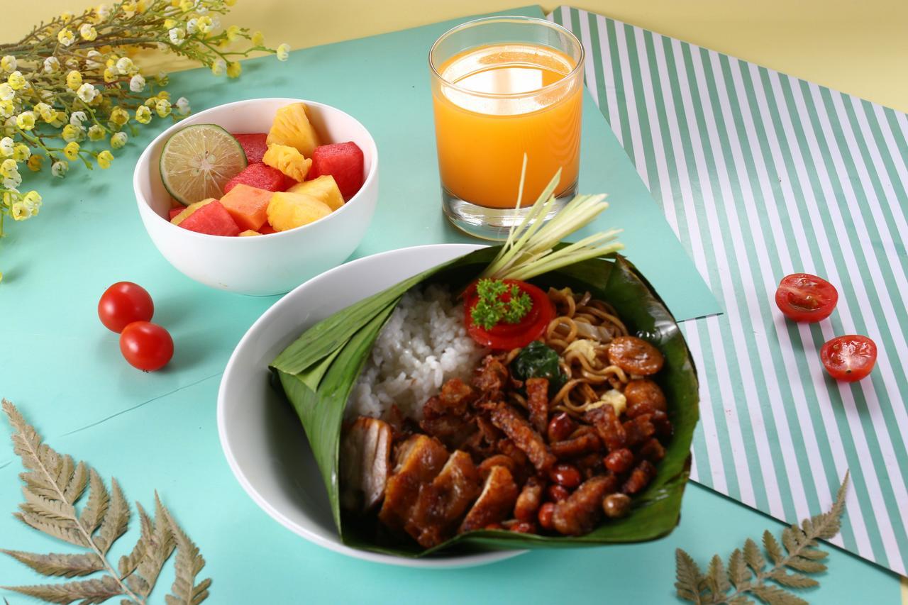 Pop! Hotel Kemang Jakarta Ngoại thất bức ảnh